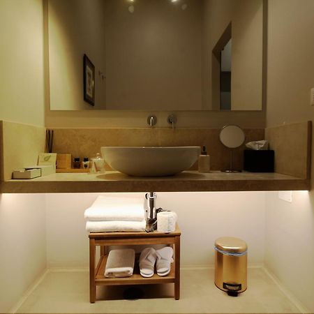 โดมุส 21 ลักชัวรี สวีท Hotel โรม ภายนอก รูปภาพ